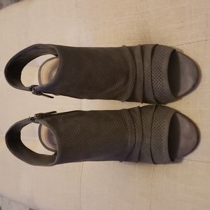 Vince Camuto Suede Peep Toe Heels